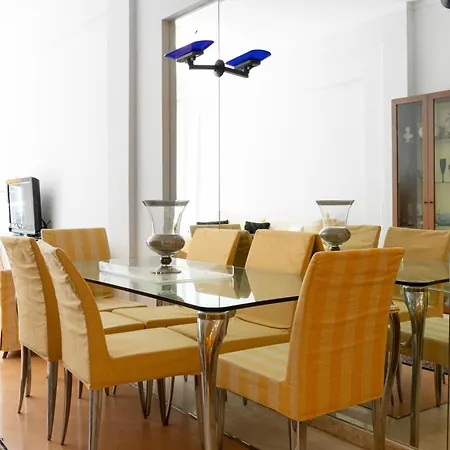 Apartment Delmare White